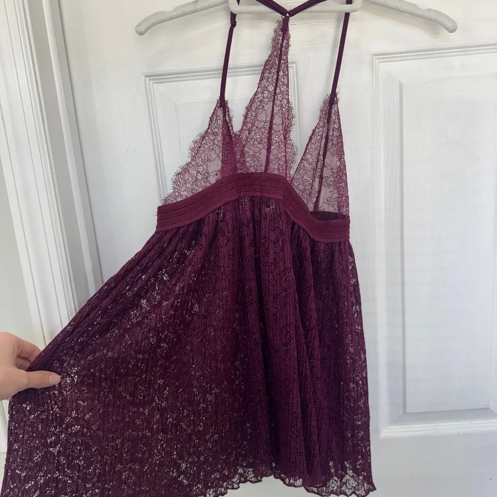 Victorias Secret Babydoll Lingerie Top Deep Purple Strappy Racerback Chantilly